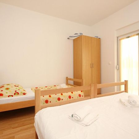 Apartments With A Parking Space Poljica, Trogir - 10010 Marina Ruang foto